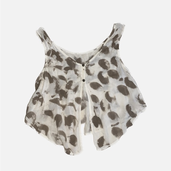 Patterned Top - Picture 2 of 2